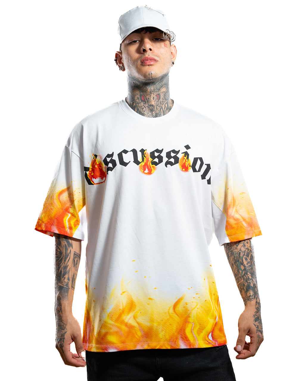 CAMISETA OVERSIZE H DISCUSION